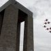 Türk Yıldızları Çanakkale şehitlerini selamladı!