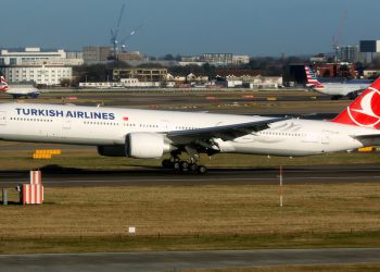 THY Londra-İstanbul uçuşlarında “Show” var!