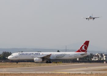 Antalya Havalimanı apronundan bir kare