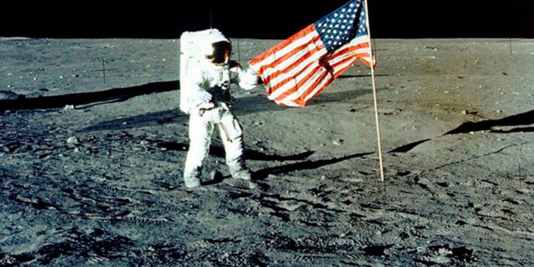 İnsanoğlu’nun Ay’a ayak basmasının 50. yılı