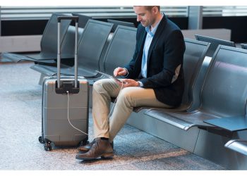 USB girişli yedek pilli valizlere dikkat!