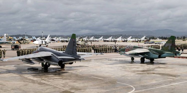 Rusya, Suriye’de uçaklar için koruyucu yapılar inşa etti