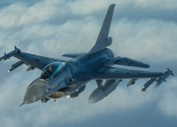 Belçika’ya ait F-16 Fransa’da düştü