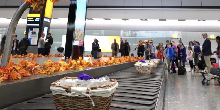 Heathrow Havalimanı’nda yolculara sürpriz