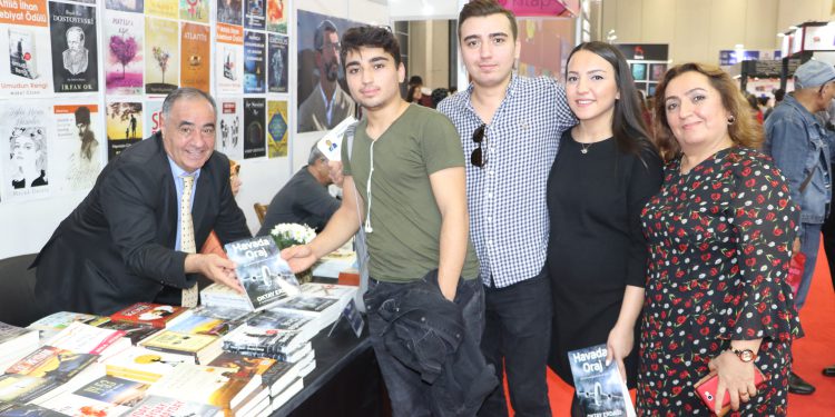 Oktay Erdağı Havada Oraj’ı imzaladı