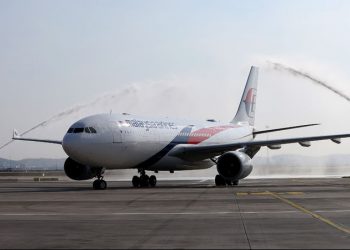 Sabiha Gökçen’e ilk uzun mesafeli uçuş gerçekleştirildi