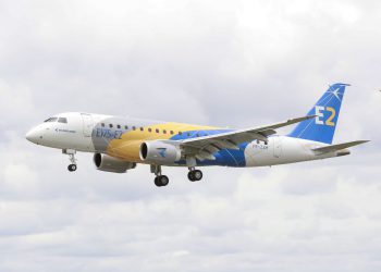 Embraer E175-E2 ilk uçuşunu yaptı