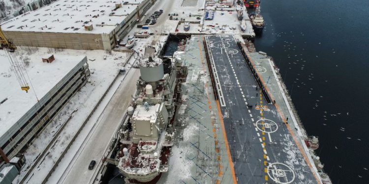 Rusya 2. uçak gemisini üretecek mi?