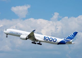 Airbus, otomatik pilotla kalkış ve inişi test ediyor