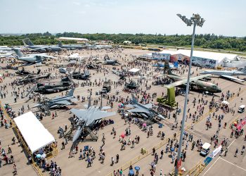 Şirketler Singapur Airshow’a katılmaktan vazgeçiyor