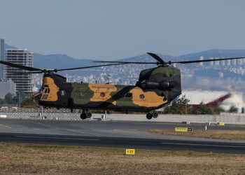 Boeing 500’üncü Chinook’u teslim etti