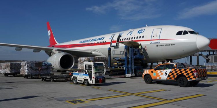 İGA’dan Çin’e 120 bin dolarlık tıbbi yardım