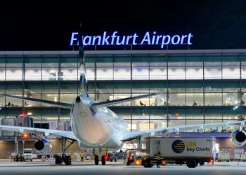 Frankfurt’ta uçuşlara drone engeli