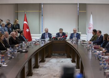 9 ülke ile daha uçuşlar durdu