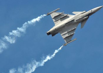 Gripen F savaş uçağında önemli gelişme
