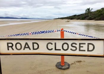 Avustralya’da küçük uçak düştü: 5 ölü