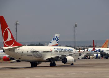 Candan Karlıtekin yazdı: “Uçaklar havalanmalı”