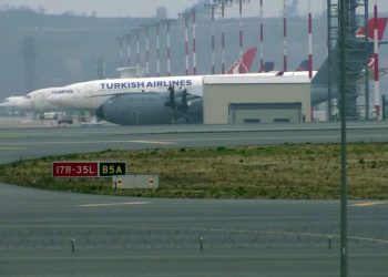 İngiliz kargo uçağı yardım malzemesi için İstanbul’da