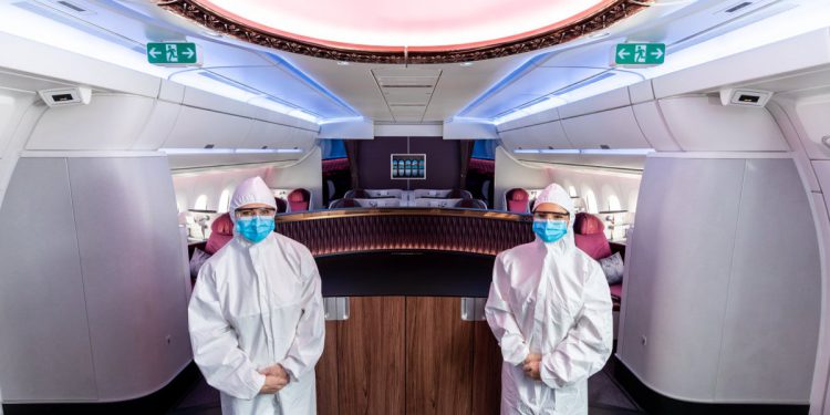 Qatar Airways kabin ekipleri uçuşa hazır