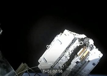 SpaceX 60 internet uydusunu uzaya fırlattı
