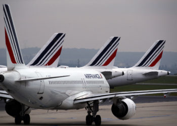 Fransa’da 150 bin havacılık çalışanı işsiz kalabilir