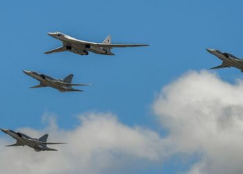 Rus TU-160’lara 5 NATO üyesi uçak refakat etti