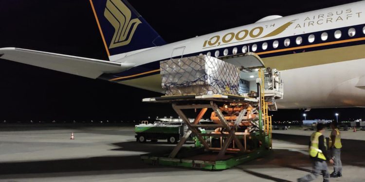 Singapur Airlines’ten İstanbul’a ilk özel kargo seferi