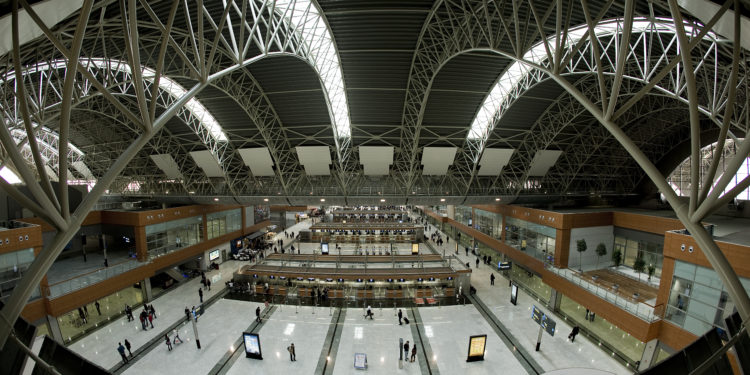 Sabiha Gökçen Havalimanı en dakikler listesinde yer aldı