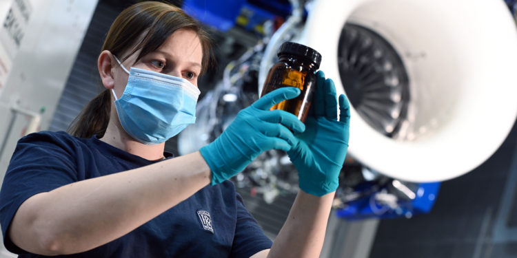 Roll-Royce sürdürülebilir yakıtın ilk testini yaptı