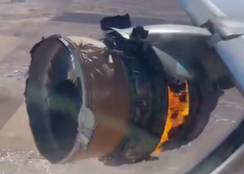 Motor alev aldı, 24 Boeing 777 uçuştan çekildi