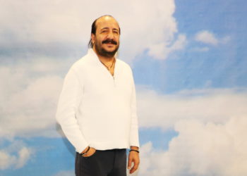 Sanayici Adnan Dalgakıran, seyahat tutkusunu anlattı