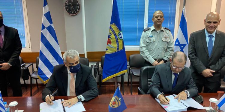 İsrail ile Yunanistan arasında en büyük savunma anlaşması imzalandı