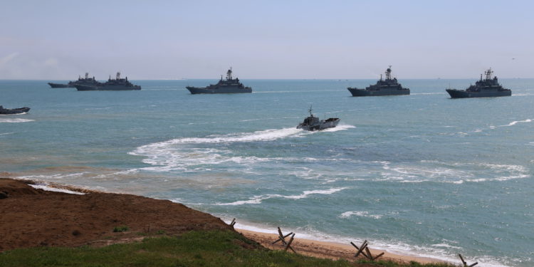 Rusya Kırım’daki askerlerini geri çekiyor