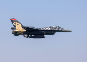 SOLOTÜRK’ün Van’daki gösterisi beğeni topladı