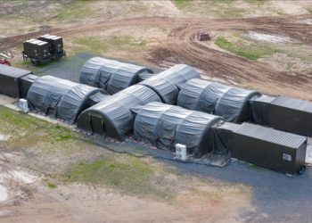 15 dakikada yüksek güvenlikli mobil askeri üs