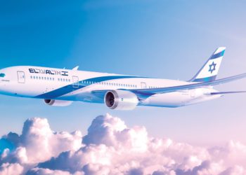 Bomba ihbarı üzerine yolcu uçağına savaş uçakları eşlik etti