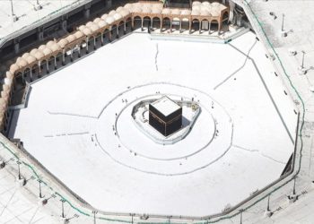 Suudi Arabistan hac ibadetine izin verdi