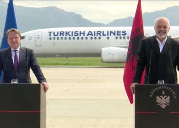 Basın toplantısında ‘THY sürprizi’