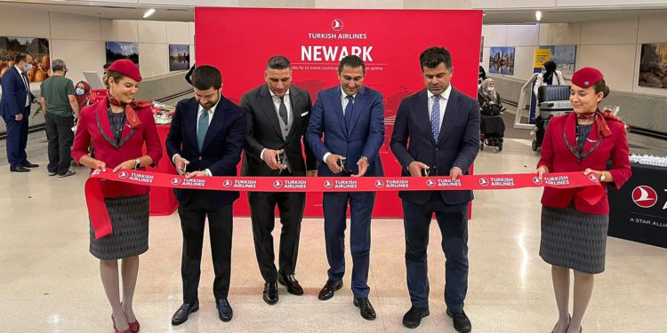 THY, ABD’de Newark seferlerine başladı