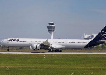 Lufthansa, A340’ları uçurmaya hazırlanıyor