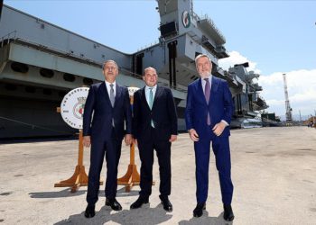 Bakan Akar, İtalya ve İngiltere Savunma Bakanları ile bir araya geldi