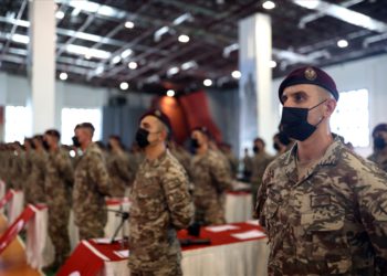 Zorlu eğitimlerini tamamlayan bordo bereliler yemin etti