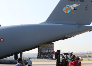 Haiti’ye yardım malzemesini ‘Koca Yusuf’ taşıdı