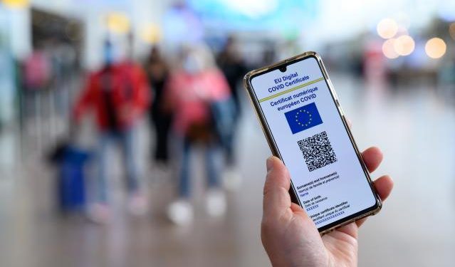 Aşı pasaportu yurt dışı turların önünü açtı