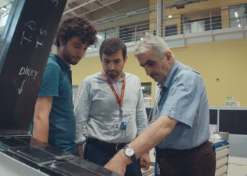 Çılgın bir mühendisi, Özdemir Abi’yi uğurlarken…