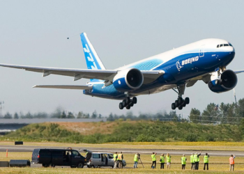 Konteyner şirketi Maersk iki adet B777F siparişi verdi