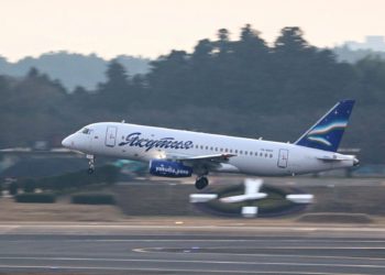 Sahibinden ‘hafif hasarlı’ uçak