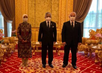 TUSAŞ, projelerini Malezya Kralı Sultan Abdullah Şah’a anlattı