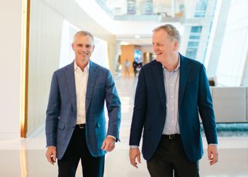 American Airlines CEO’su Parker yerini Isom’a bırakıyor