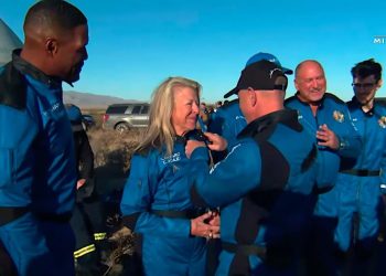 Blue Origin üçüncü kez uzaya turist taşıdı